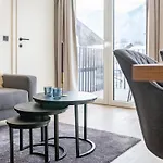 Falken 6 Apartment *